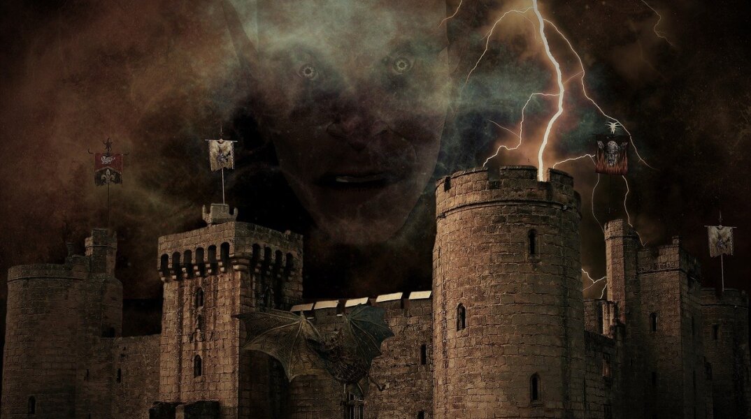 Τα Hilton τρολάρουν τα Airbnb