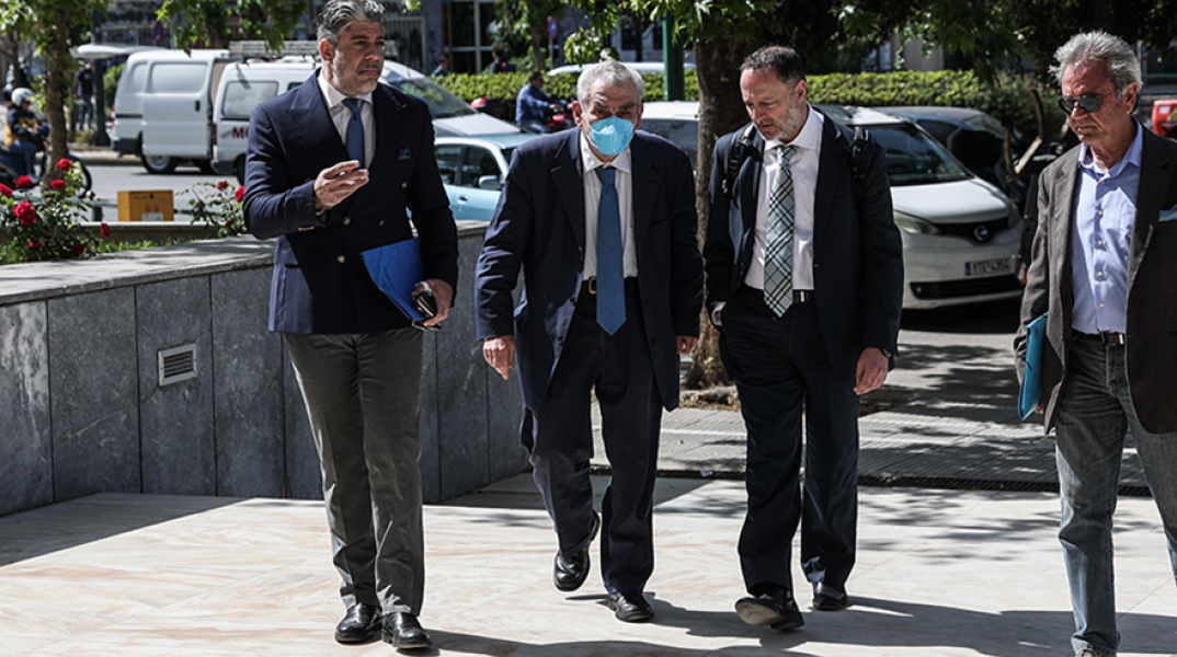 Χωρίς τηλεοπτική κάλυψη η δίκη Δημήτρη Παπαγγελόπουλου και Ελένης Τουλουπάκη	