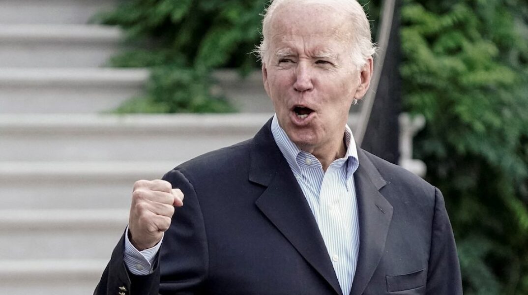 ΗΠΑ: Η γκάφα του Μπάιντεν – Έψαχνε στο ακροατήριο βουλευτή που σκοτώθηκε σε τροχαίο