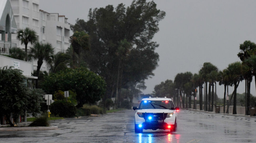 Φλόριντα: Ετοιμάζονται για την «Αποκάλυψη» από τον τυφώνα Ίαν