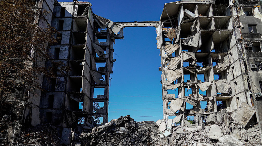 Ρωσικό έδαφος η Μαριούπολη μετά την υπογραφή Πούτιν για την προσάρτηση των κατεχόμενων ουκρανικών εδαφών στη Ρωσία