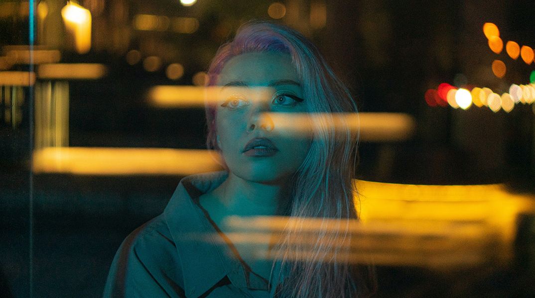 Ένα κορίτσι. 