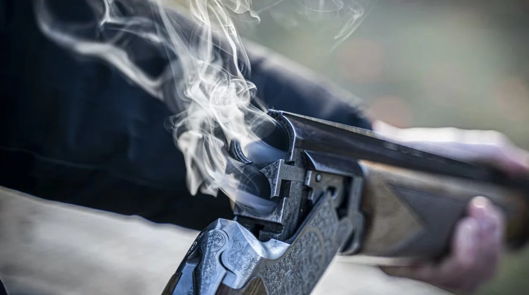 90χρονος αυτοκτόνησε αφού κέρασε όλο το καφενείο και τους κάλεσε στην κηδεία του