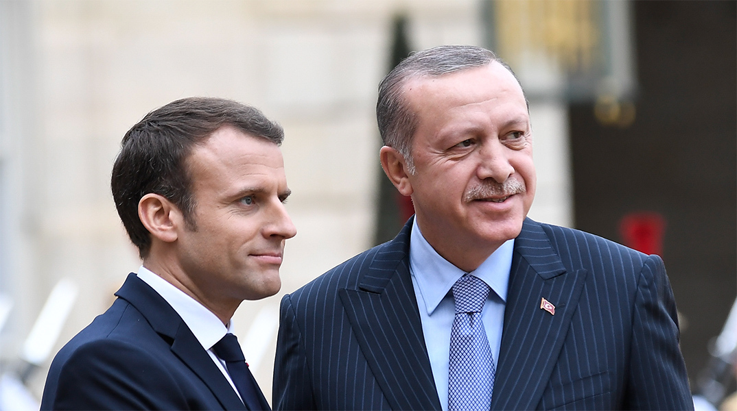 Ο Εμανουέλ Μακρόν και ο Ρεζέπ Ταγίπ Ερντογάν