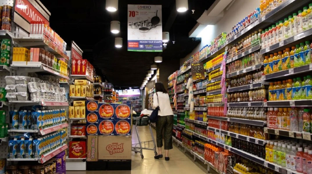 To «καλάθι της νοικοκυράς» περιλαμβάνει 50 προϊόντα To «καλάθι της νοικοκυράς» περιλαμβάνει 50 προϊόντα