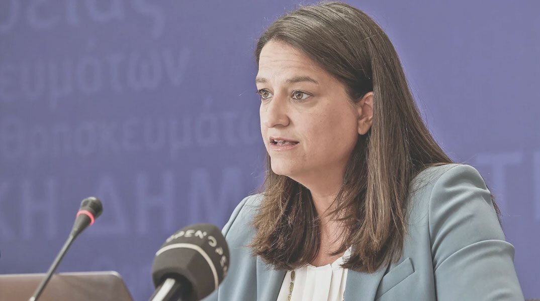 Η υπουργός Παιδείας Νίκη Κεραμέως
