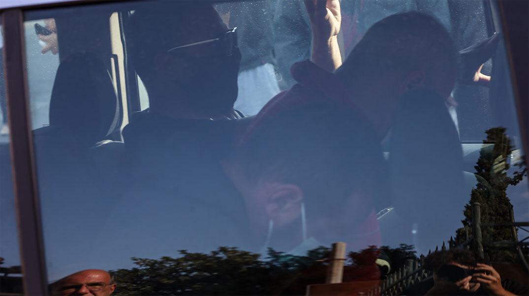 Μεταγωγή του 53χρονου Ηλία Μίχου 