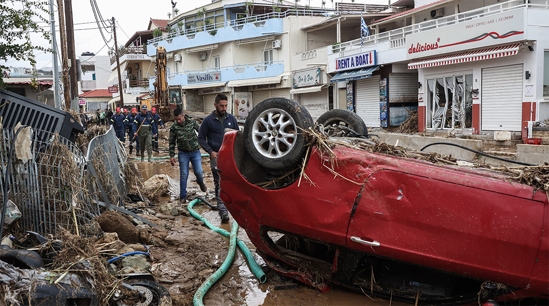 Εικόνες καταστροφής στην Κρήτη από την κακοκαιρία