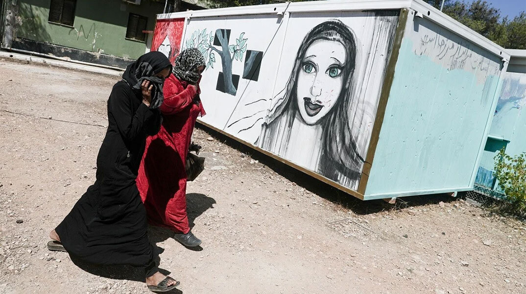 Η Τουρκία δεν σταματά να εργαλειοποιεί το μεταναστευτικό και να κατηγορεί την Ελλάδα