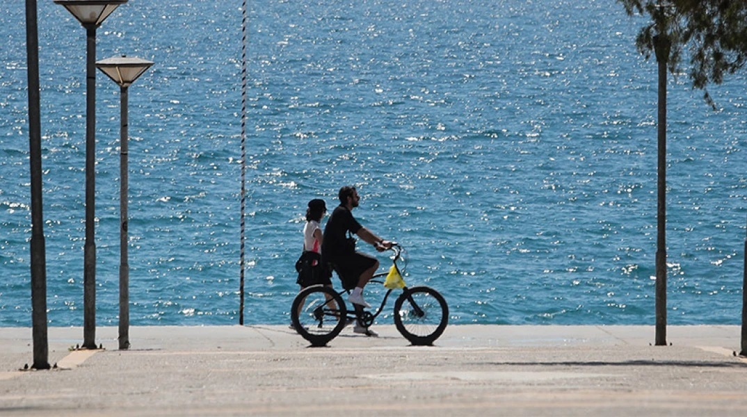 Καλός ο καιρός την Παρασκευή σε όλη τη χώρα - Βοριάδες 6-8 μποφόρ στο Αιγαίο