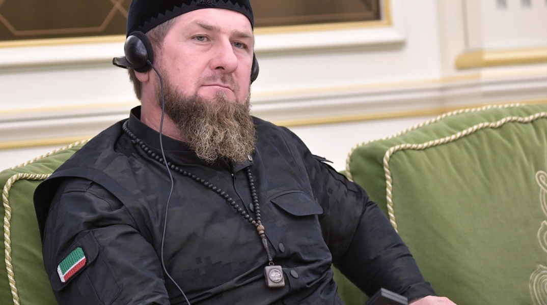 Ο πρόεδρος της Τσετσενίας Ραμζάν Καντίροφ απηύθυνε έκκληση να αφανιστούν από προσώπου γης οι ουκρανικές πόλεις - Ζητά εντατικοποίηση των πολεμικών επιχειρήσεων.