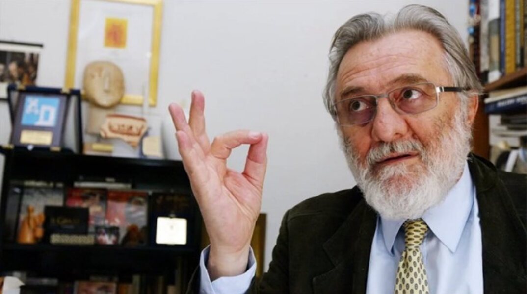 «Με θλίψη αλλά και κατάπληξη διαβάσαμε οτι τον ρόλο του Αλέξανδρου Υψηλάντη, θα υποδυθεί ο Γιώργος Ντάνος Αγγελόπουλος»