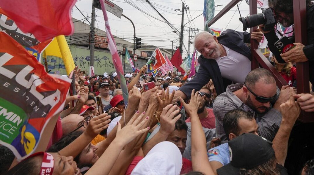 Προεδρικές εκλογές στη Βραζιλία: Με το 95% των ψήφων καταμετρημένο, ο Λούλα μπροστά με το 50,7%	