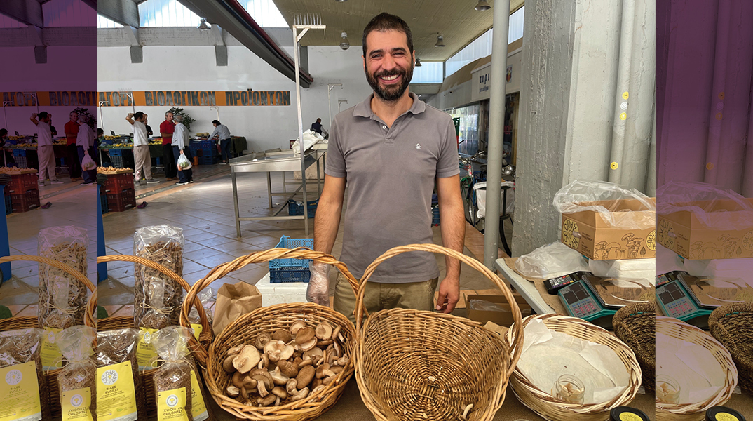 Ο Λάμπρος Καραγγελής στον πάγκο του στην Παλιά Αγορά της Καλαμάτας