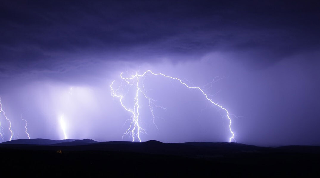 Η κακοκαιρία EVA κατευθύνεται σε Ικαρία, Σάμο και Δωδεκάνησα