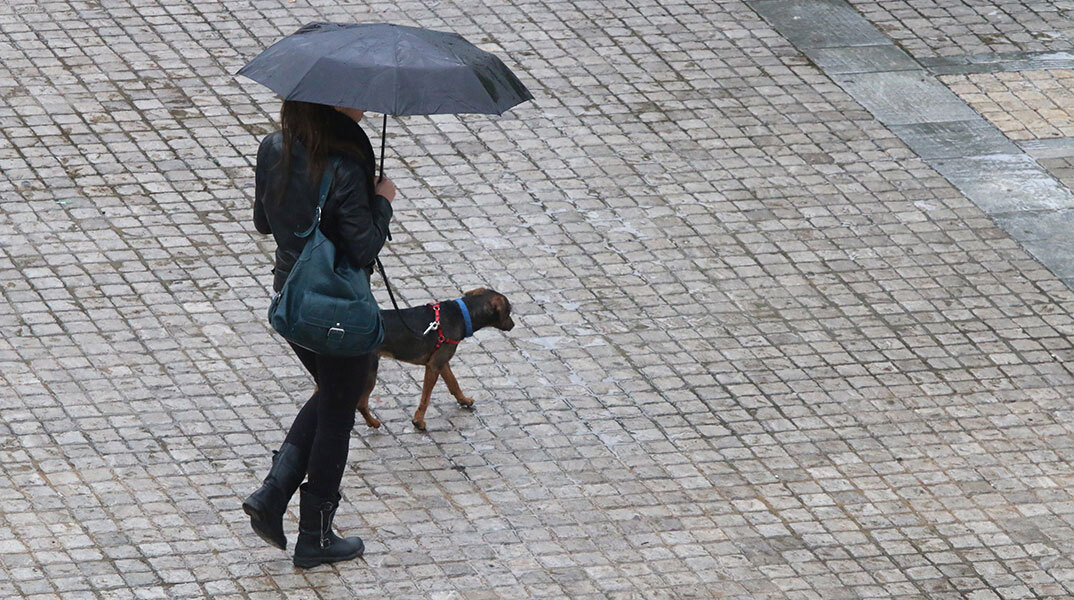 Η κακοκαιρία EVA έφερε βροχή στην Αττική