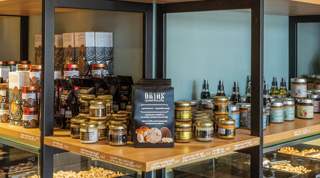 Malva Coffee,  Nuts & Natural Way, το delicatessen της Γλυφάδας που συνδυάζει τον καλό καφέ με healthy νοστιμιές