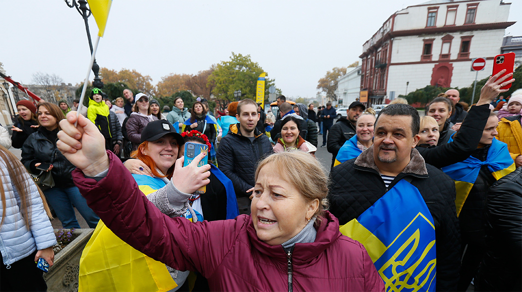 Πανηγυρικές συγκεντρώσεις μετά την απόσυρση των ρωσικών στρατευμάτων από την Χερσώνα