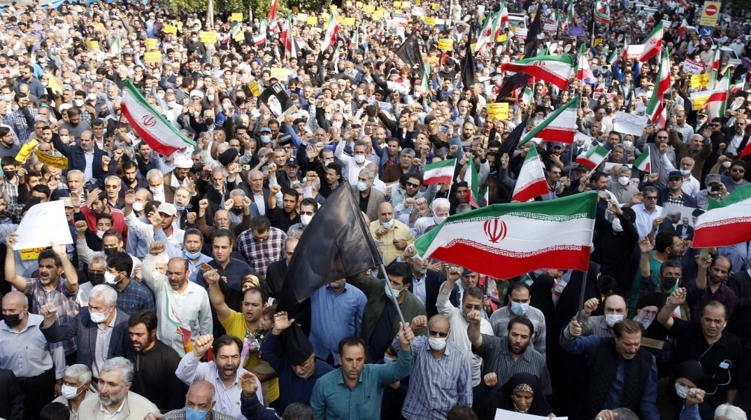 Ιράν: Πρώτη καταδίκη σε θάνατο για συμμετοχή στις «ταραχές»	