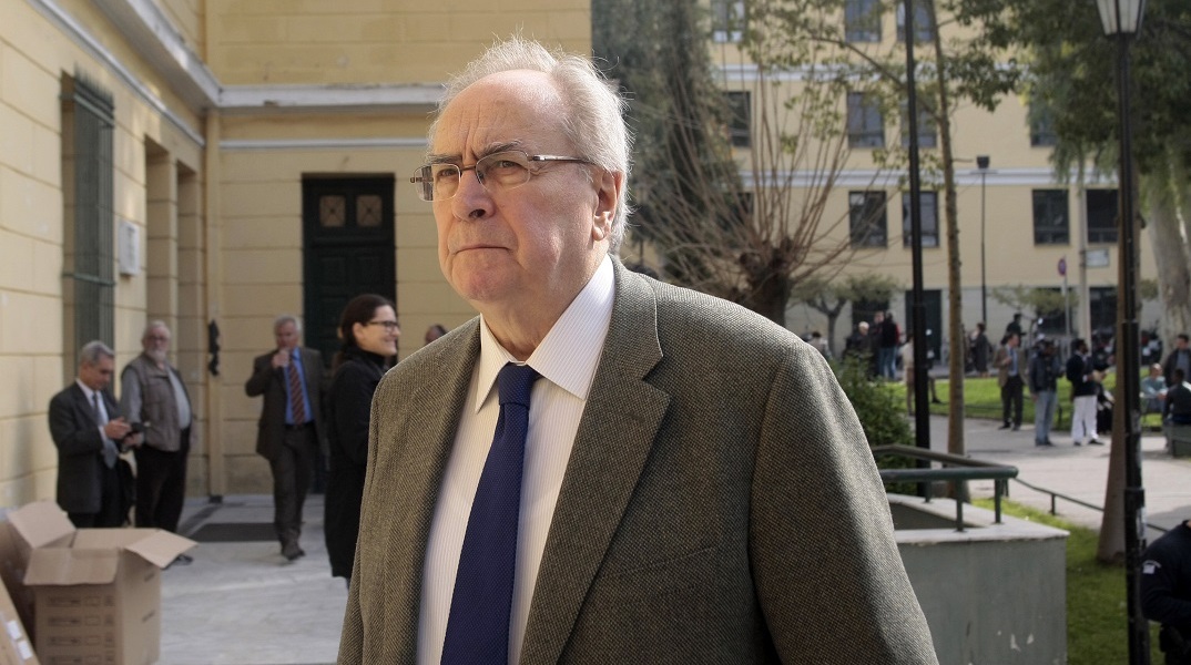 Στη ΜΕΘ ο Νίκος Κωνσταντόπουλος με λοίμωξη από κορωνοϊό