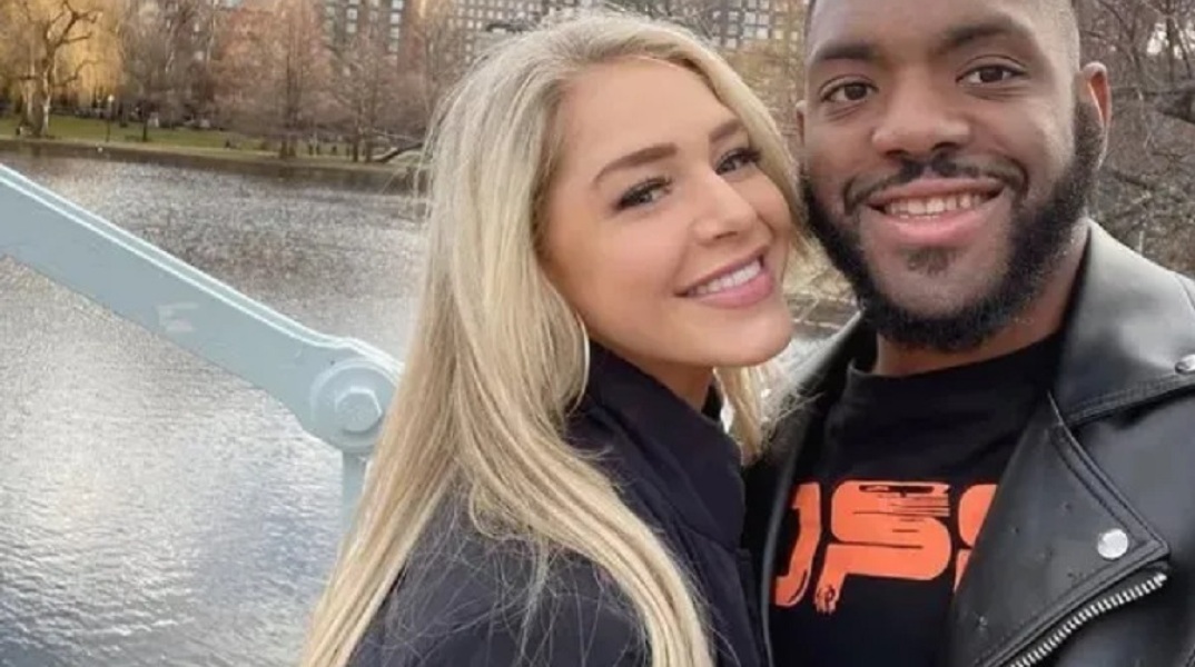 Μοντέλο του OnlyFans «σκότωσε τον φίλο της σε αυτοάμυνα», συνελήφθη όταν είδαν κάτι στο πτώμα