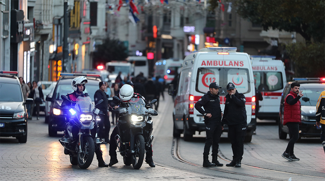 Έκρηξη στην Κωνσταντινούπολη - Οι αρχές στο σημείο