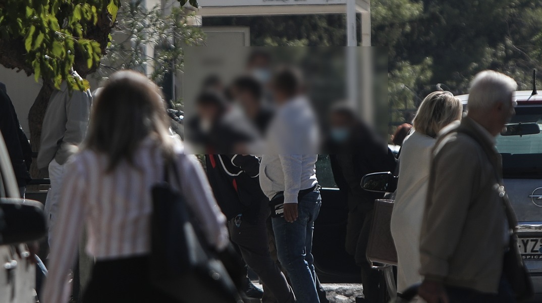 Νέοι κατηγορούμενοι σε απολογία για την υπόθεση στον Κολωνό