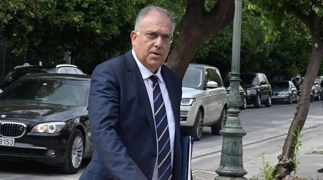 Θεοδωρικάκος για «Κιβωτό του Κόσμου»: Ο νόμος είναι νόμος και ισχύει για όλους