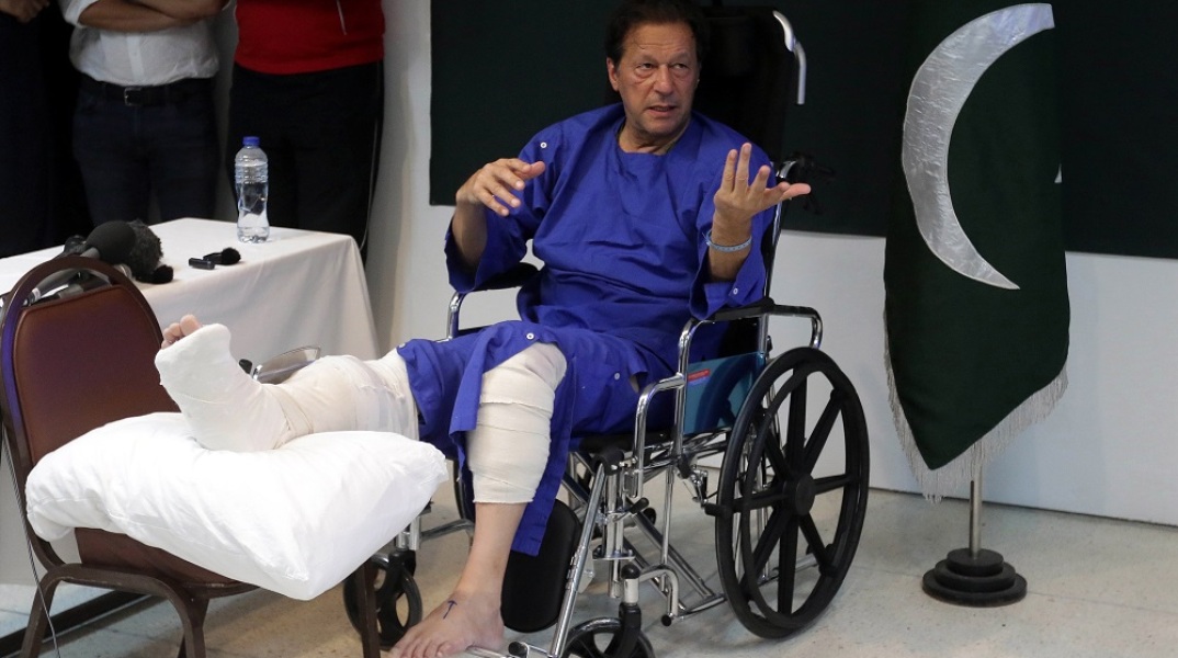 Απόπειρα δολοφονίας κατά του πρώην πρωθυπουργού του Πακιστάν Ιμράν Καν (βίντεο)