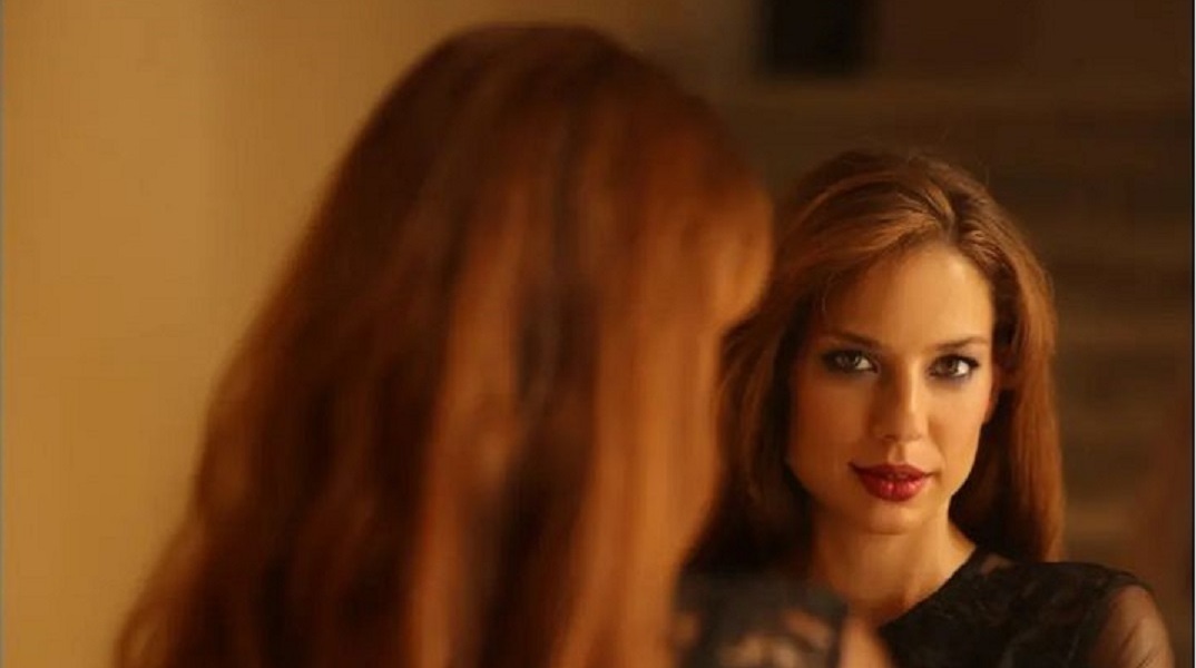 Η Ηλιάνα Μαυρομάτη παραδέχτηκε ότι κακώς απάντησε σε ερώτηση για τον Βασίλη Μπισμπίκη και τη Δέσποινα Βανδή