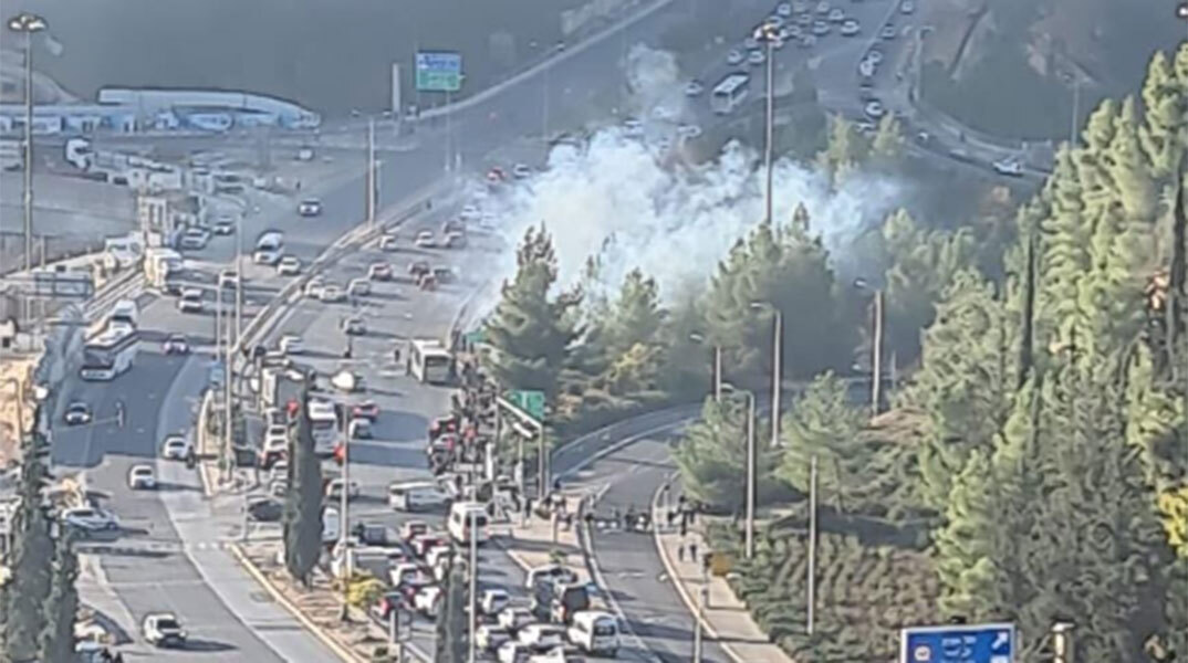 Έκρηξη σε στάση λεωφορείων στην Ιερουσαλήμ