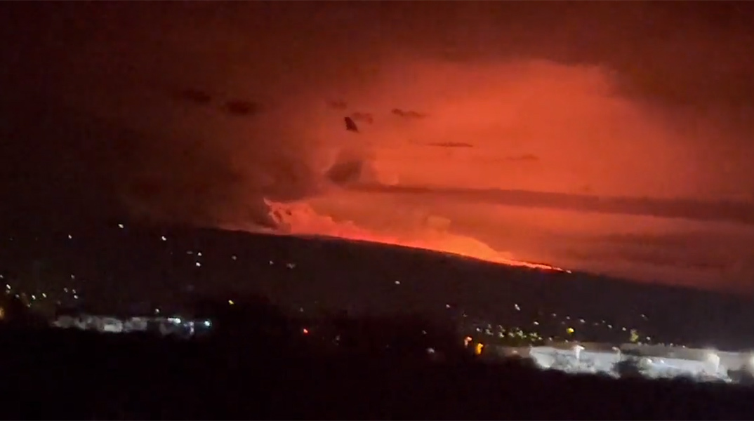 Εξερράγη το μεγαλύτερο ενεργό ηφαίστειο του κόσμου