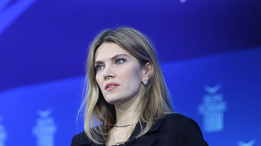 Καθαιρείται από τη θέση της αντιπροέδρου της Ευρωβουλής Εύα Καϊλή