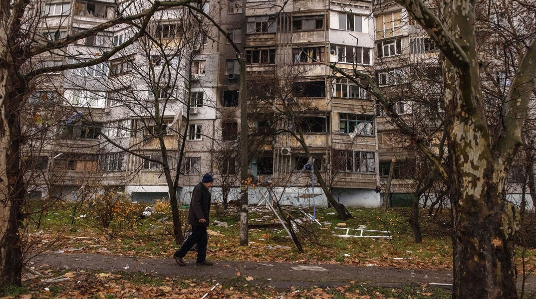 Καθημερινοί οι ρωσικοί βομβαρδισμοί σε Χερσώνα και Κίεβο στην Ουκρανία