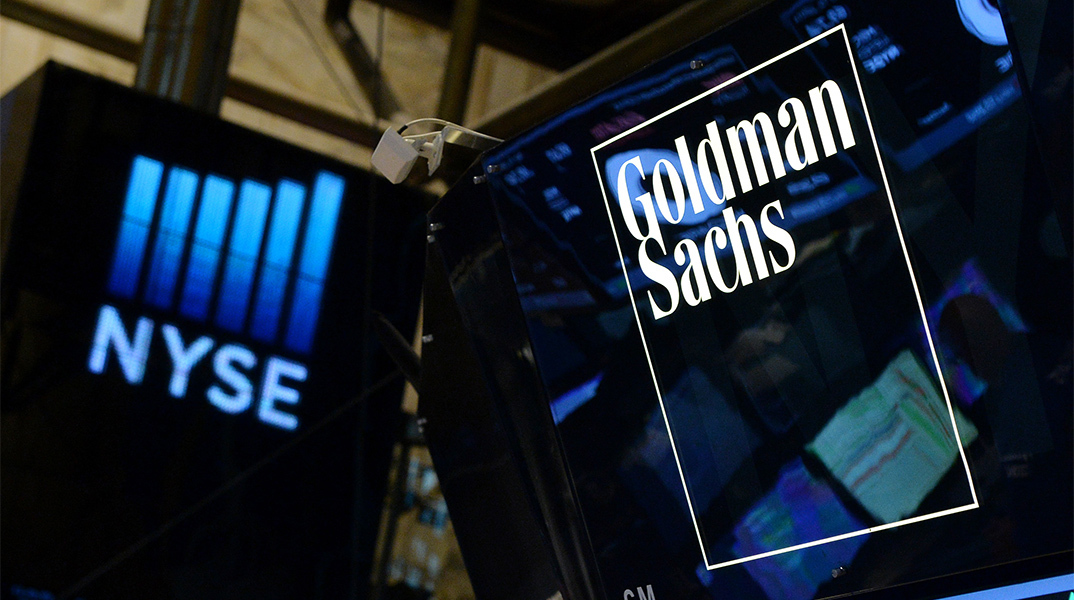Σχέδιο χιλιάδων απολύσεων ετοιμάζει η Goldman Sachs
