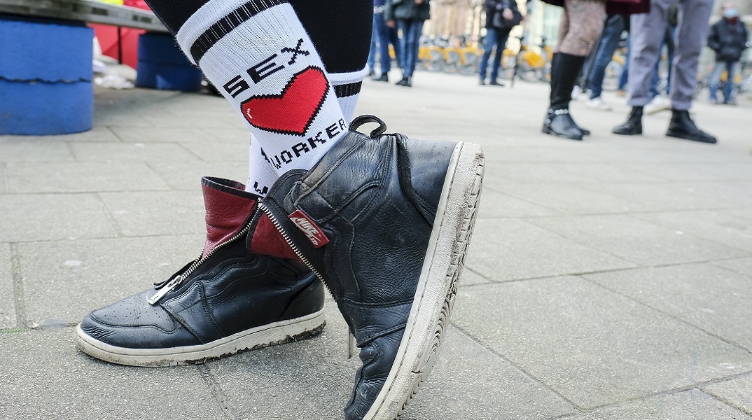 Red Umbrella: Η εργασία στο σεξ είναι εργασία - Αλλαγή στον νόμου