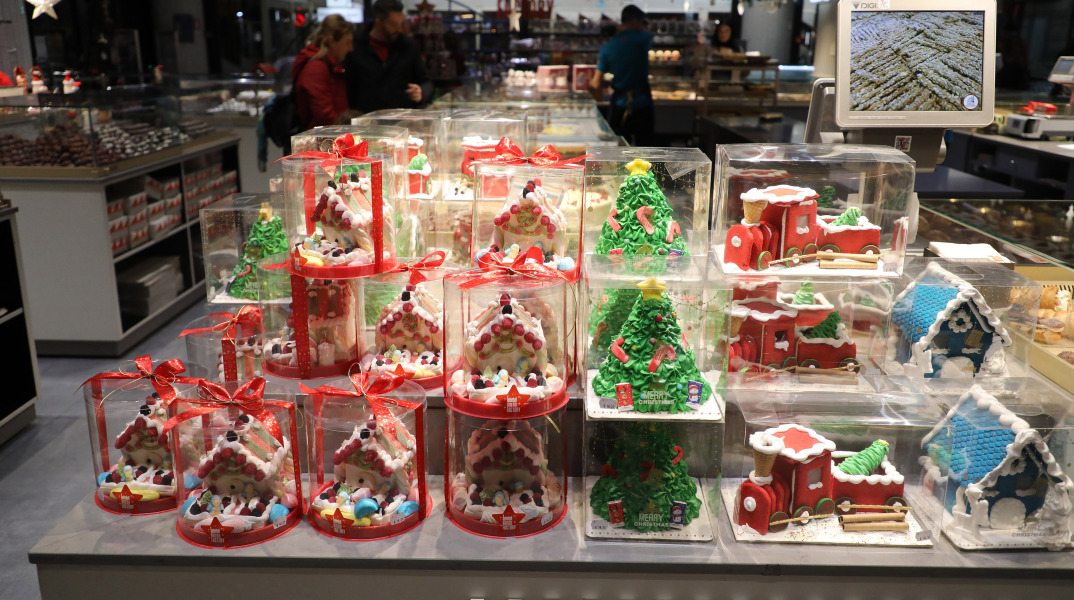 Οι γλυκιές χριστουγεννιάτικες δημιουργίες του Bread Factory