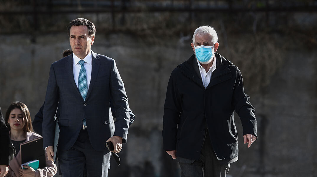 Πέτρος Φιλιππίδης