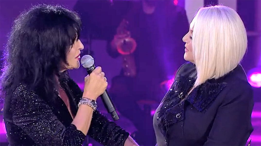 Σοφία Βόσσου και Ρούλα Κορομηλά