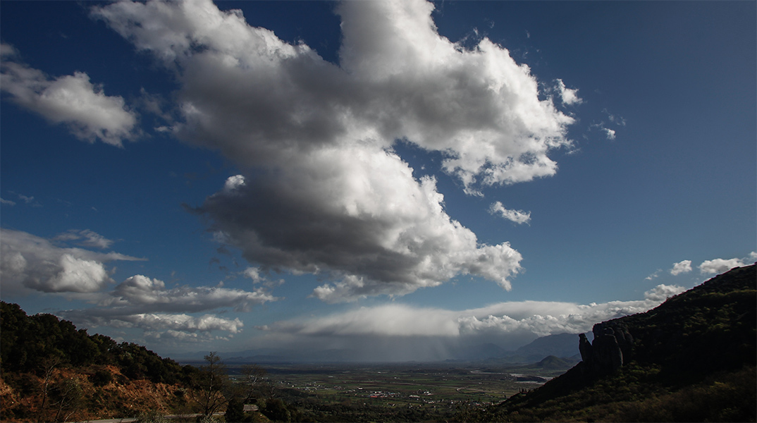 Καιρός - συννεφιά