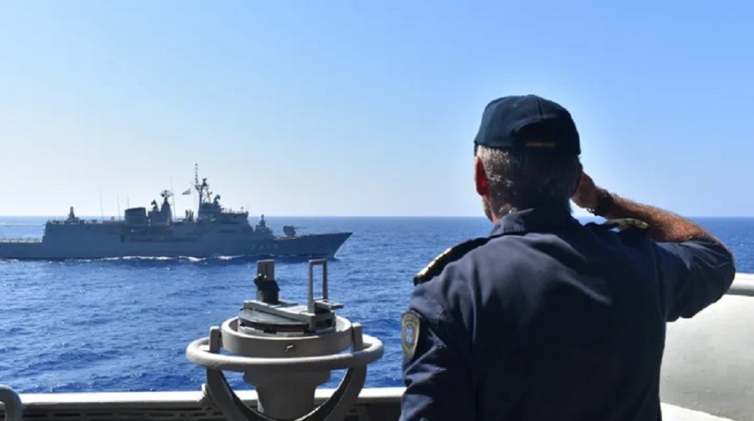 Δένδιας για χωρικά ύδατα: Εξετάζουμε επέκταση νότια της Κρήτης