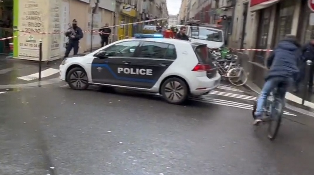 Συναγερμός στο Παρίσι: Δύο νεκροί από πυρά - Μία σύλληψη