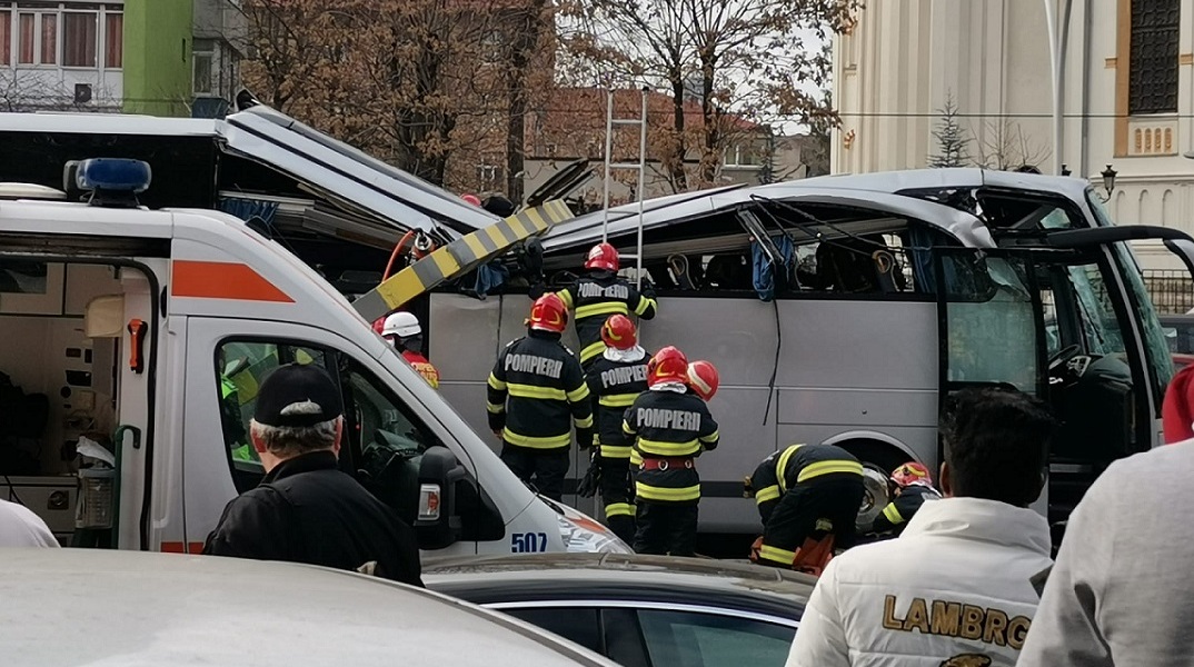 Ρουμανία: Τροχαίο δυστύχημα με ελληνικό λεωφορείο 