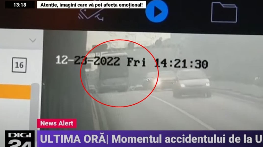 Η στιγμή του δυστυχήματος για το τουριστικό λεωφορείο στη Ρουμανία