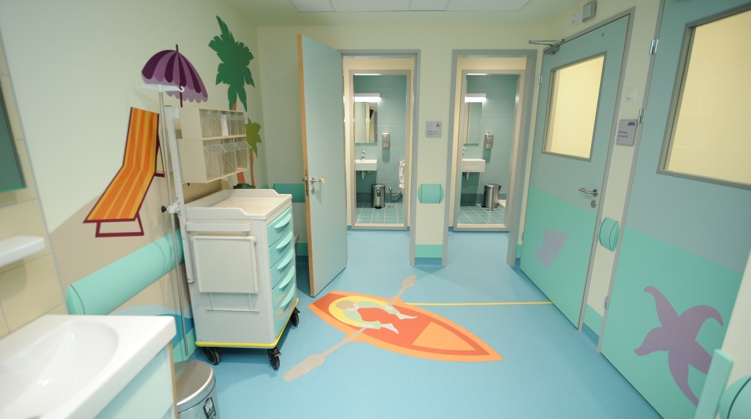 «Κοκτέιλ» ιώσεων πλήττει τα παιδιά - Πίεση στις εφημερίες των νοσοκομείων