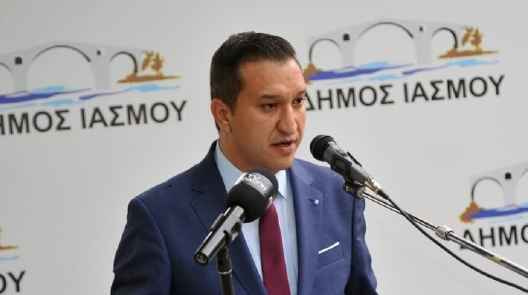 Ροδόπη: Ο δήμαρχος Ιάσμου καρατόμησε αντιδημάρχους και εργαζόμενους ως «Γκιουλενιστές»