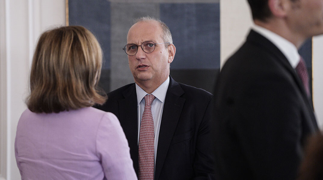 Ο κυβερνητικός εκπρόσωπος Γιάννης Οικονόμου