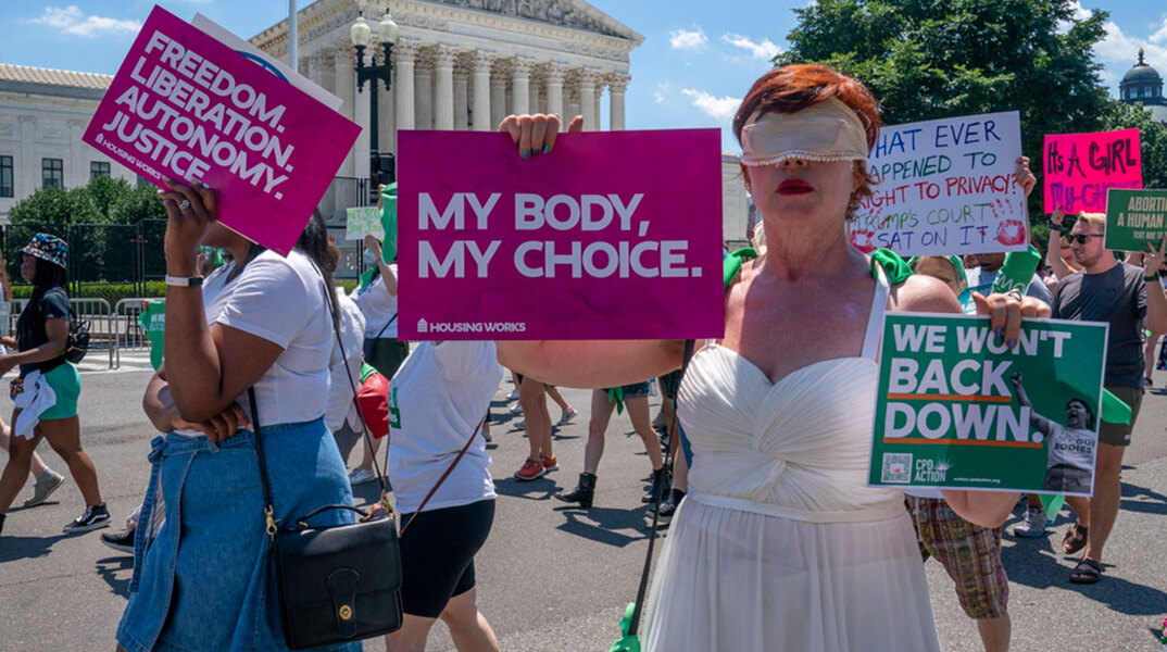 Διαδήλωση για το δικαίωμα στην άμβλωση έξω από το Ανώτατο Δικαστήριο των ΗΠΑ