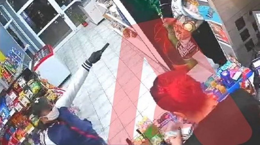 Λιόσια: Ληστής σημάδεψε με όπλο μητέρα και βρέφος