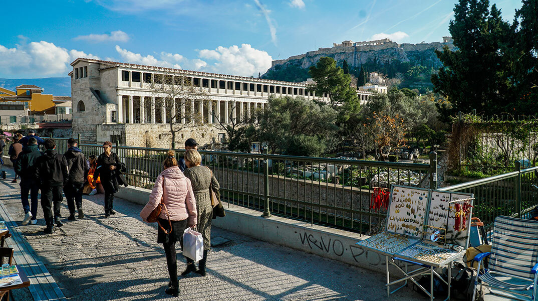  Kιαρός σήμερα με λίγες νεφώσεις ο καιρός στην Αθήνα